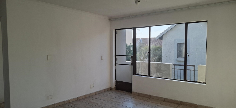 2 Bedroom Property for Sale in Esther Park Gauteng