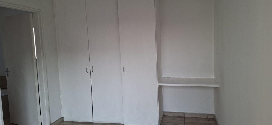 2 Bedroom Property for Sale in Esther Park Gauteng