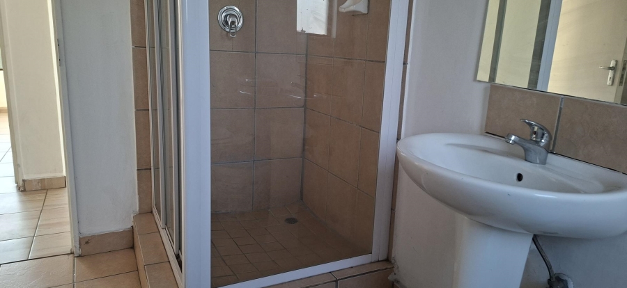 2 Bedroom Property for Sale in Esther Park Gauteng