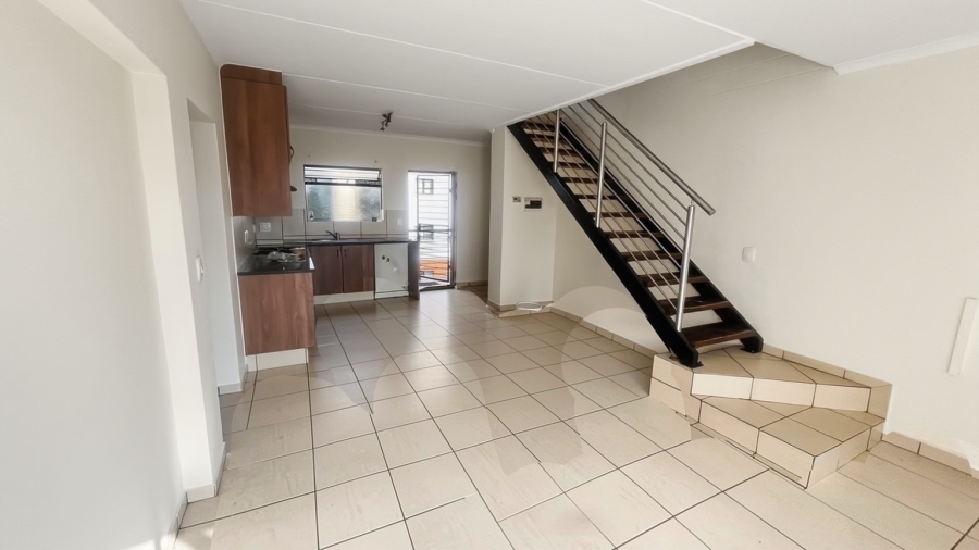 2 Bedroom Property for Sale in Sunninghill Gauteng