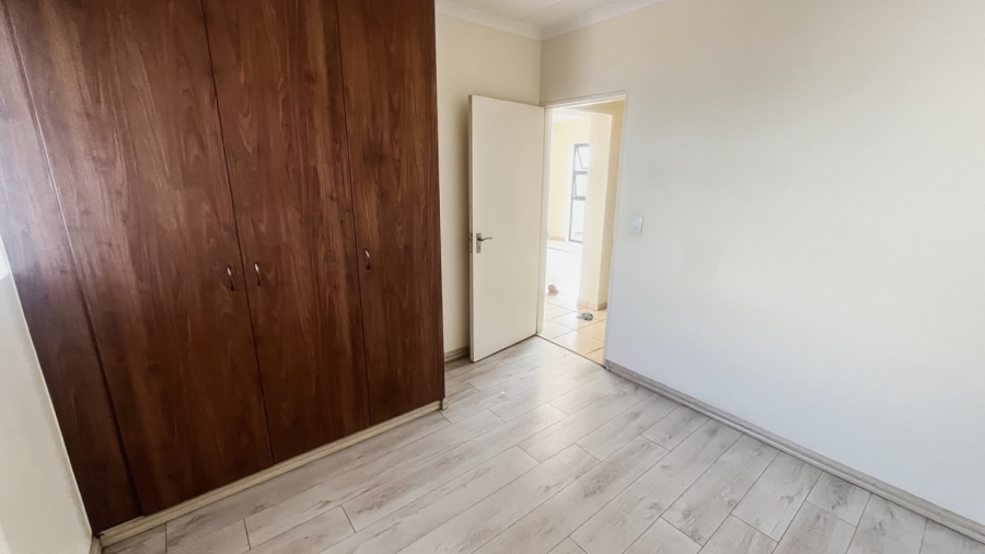 2 Bedroom Property for Sale in Sunninghill Gauteng