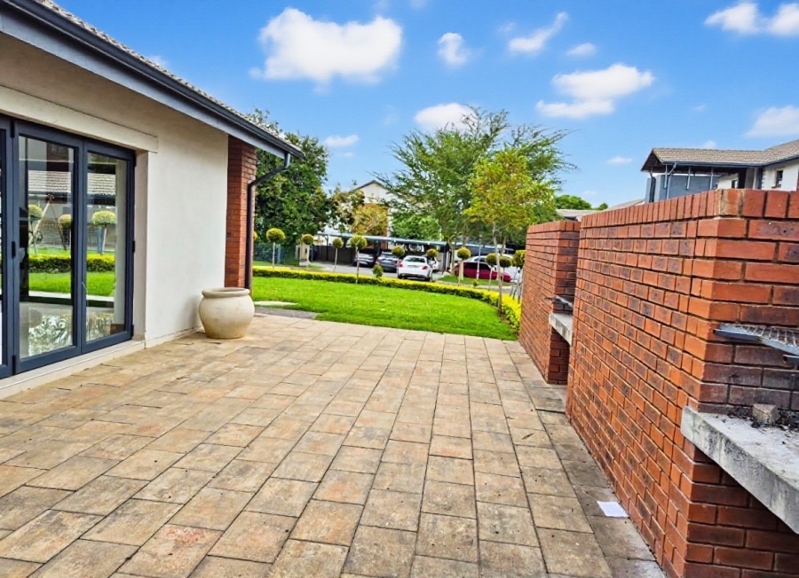 To Let 2 Bedroom Property for Rent in Carlswald Gauteng