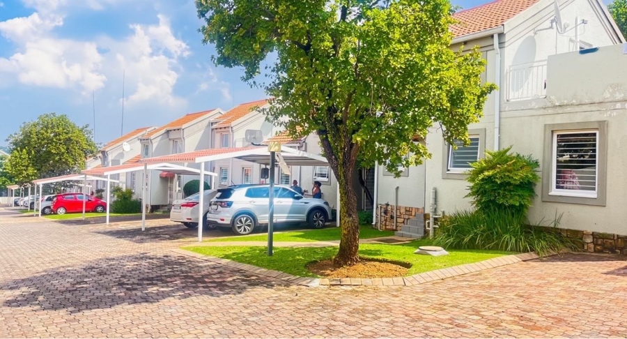 3 Bedroom Property for Sale in Sunninghill Gauteng