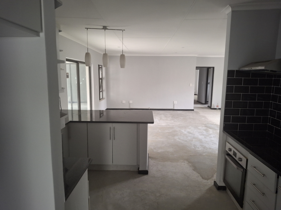 To Let 4 Bedroom Property for Rent in Hazeldean Gauteng