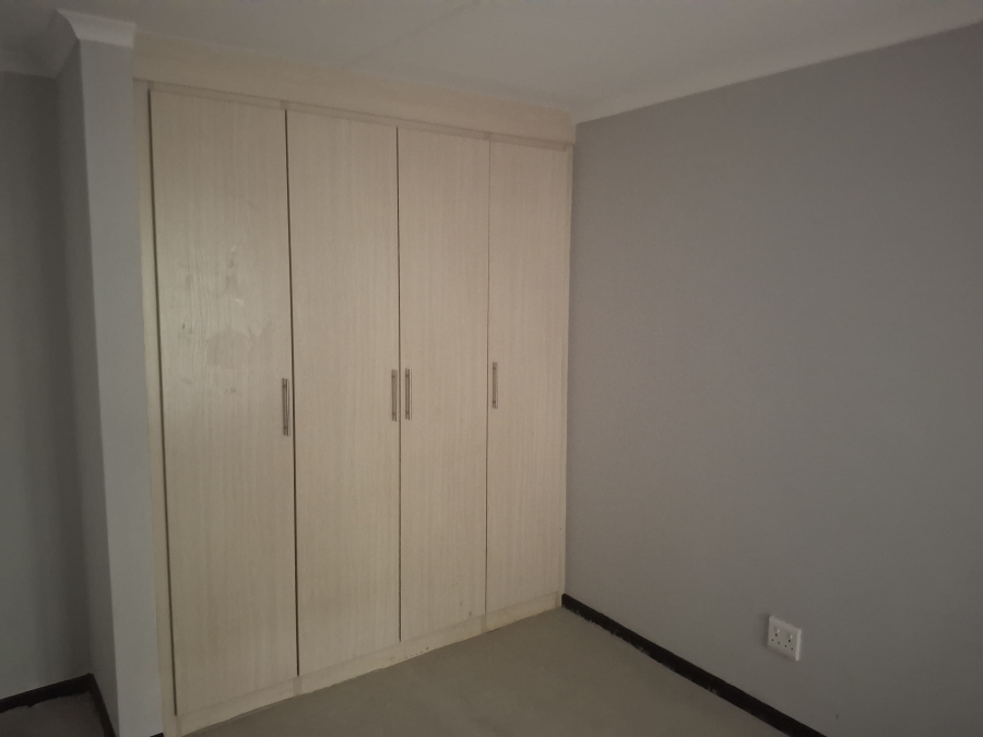 To Let 4 Bedroom Property for Rent in Hazeldean Gauteng
