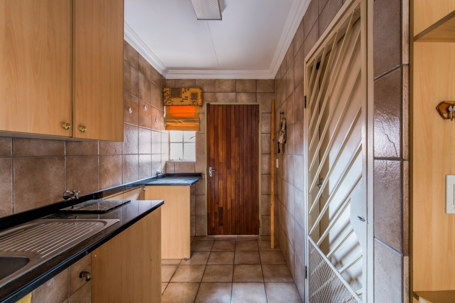 4 Bedroom Property for Sale in Erasmuskloof Gauteng