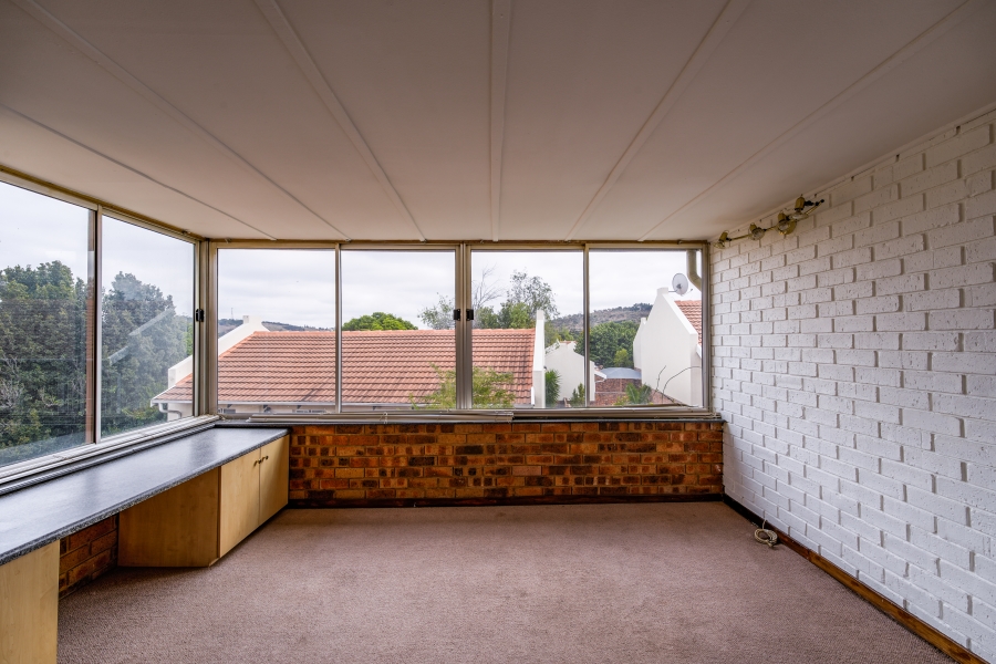 4 Bedroom Property for Sale in Erasmuskloof Gauteng