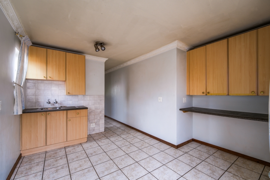 4 Bedroom Property for Sale in Erasmuskloof Gauteng