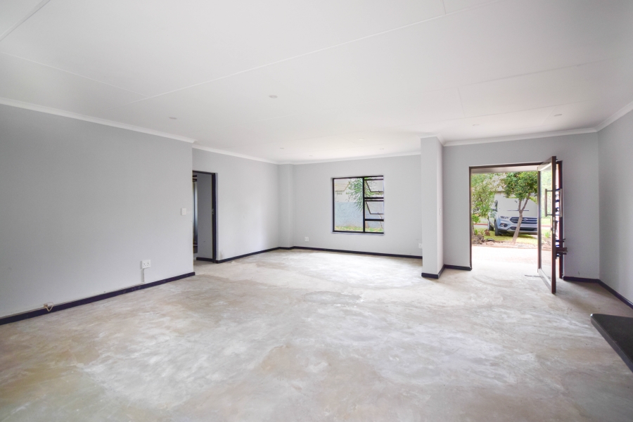 4 Bedroom Property for Sale in The Meadows Gauteng