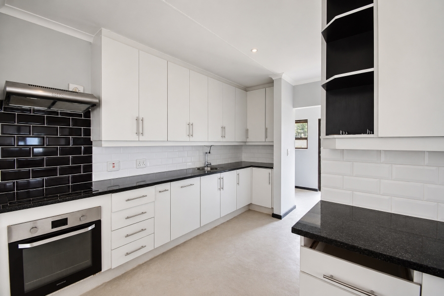4 Bedroom Property for Sale in The Meadows Gauteng