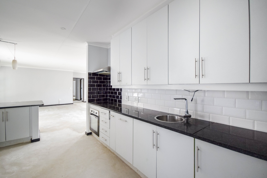 4 Bedroom Property for Sale in The Meadows Gauteng