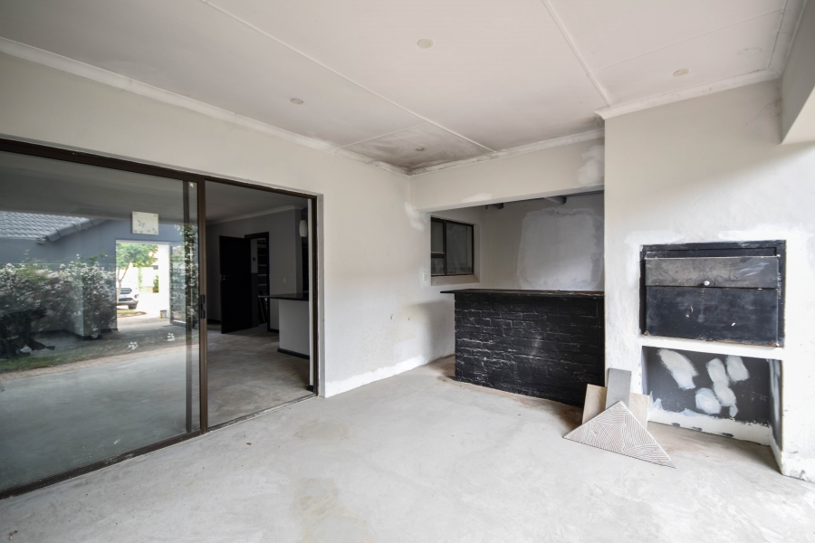 4 Bedroom Property for Sale in The Meadows Gauteng