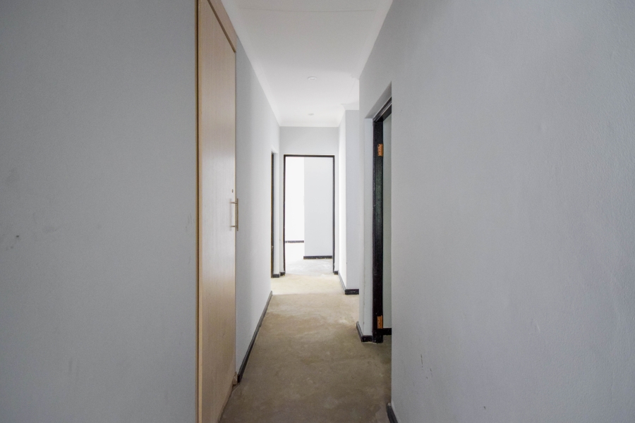 4 Bedroom Property for Sale in The Meadows Gauteng
