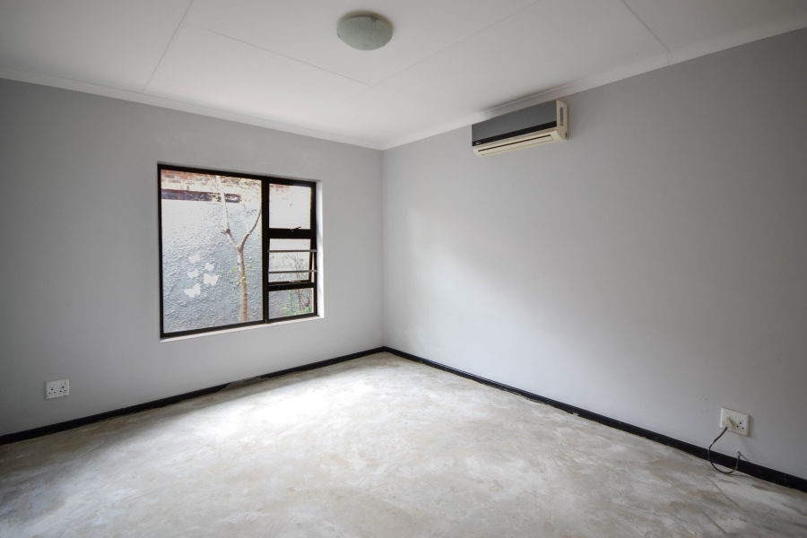 4 Bedroom Property for Sale in The Meadows Gauteng