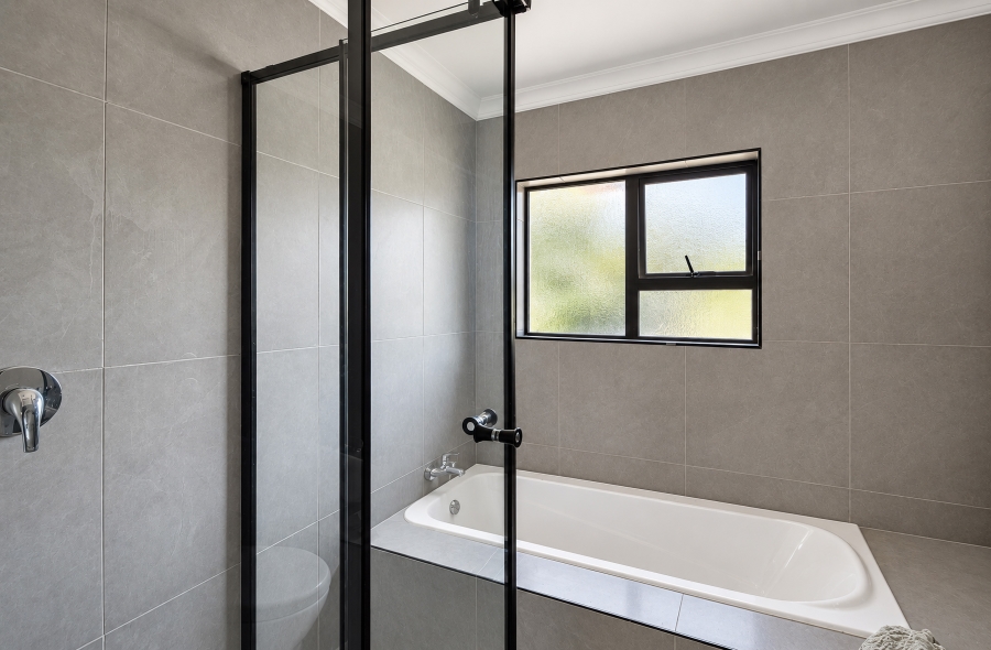 4 Bedroom Property for Sale in The Meadows Gauteng