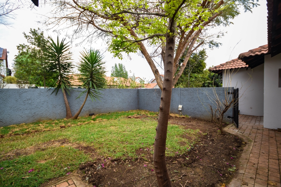4 Bedroom Property for Sale in The Meadows Gauteng