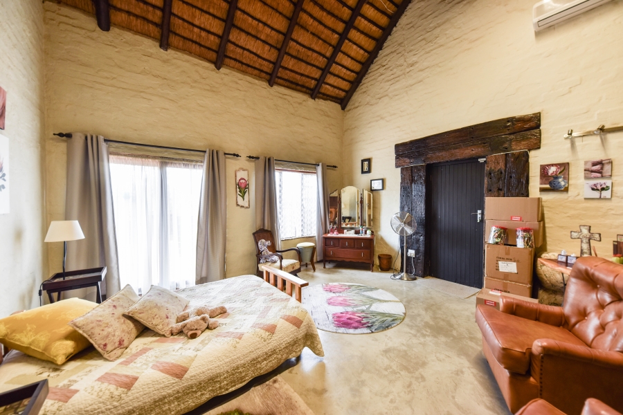 4 Bedroom Property for Sale in Wapadrand Gauteng