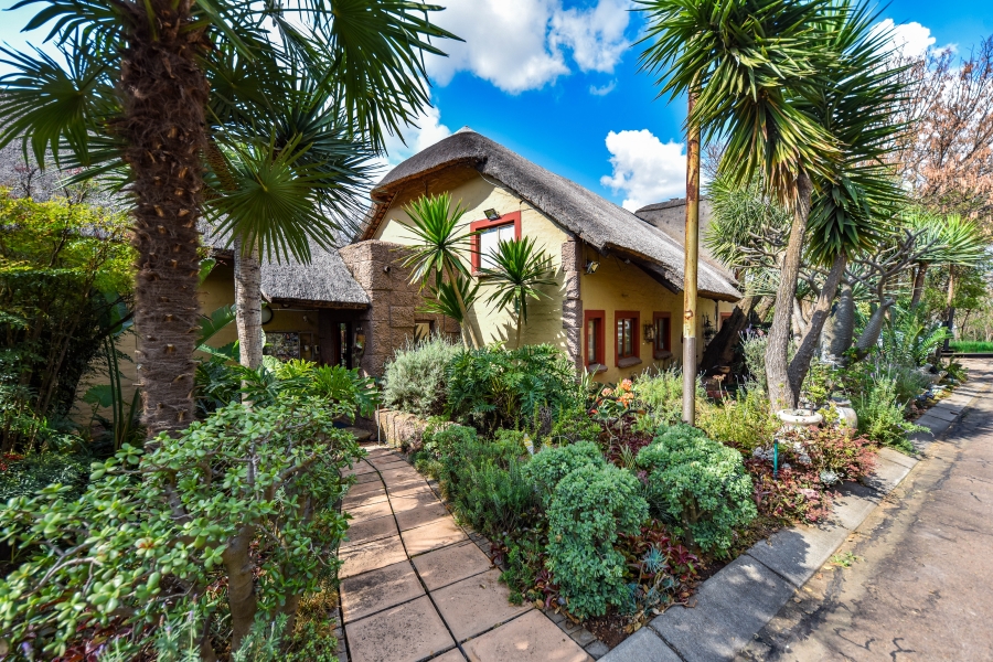 4 Bedroom Property for Sale in Wapadrand Gauteng