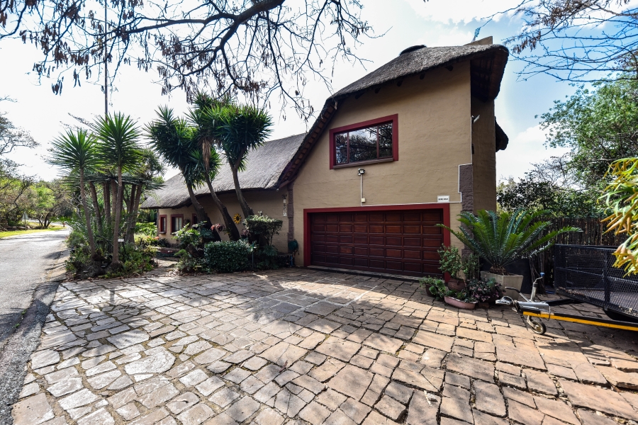 4 Bedroom Property for Sale in Wapadrand Gauteng