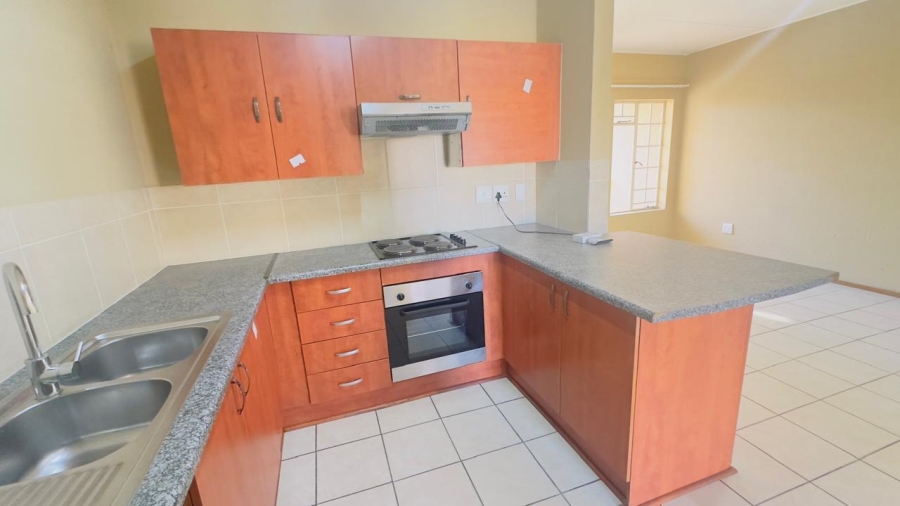To Let 2 Bedroom Property for Rent in Comet Gauteng