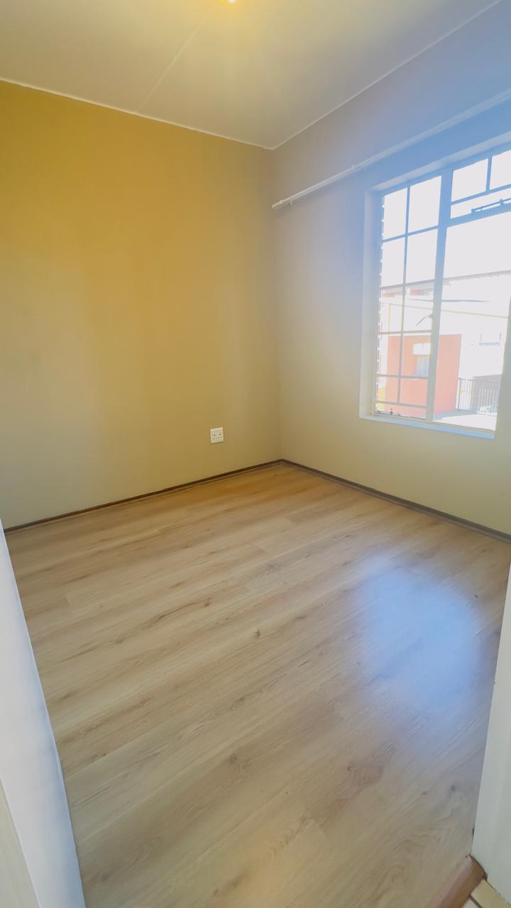 To Let 2 Bedroom Property for Rent in Comet Gauteng
