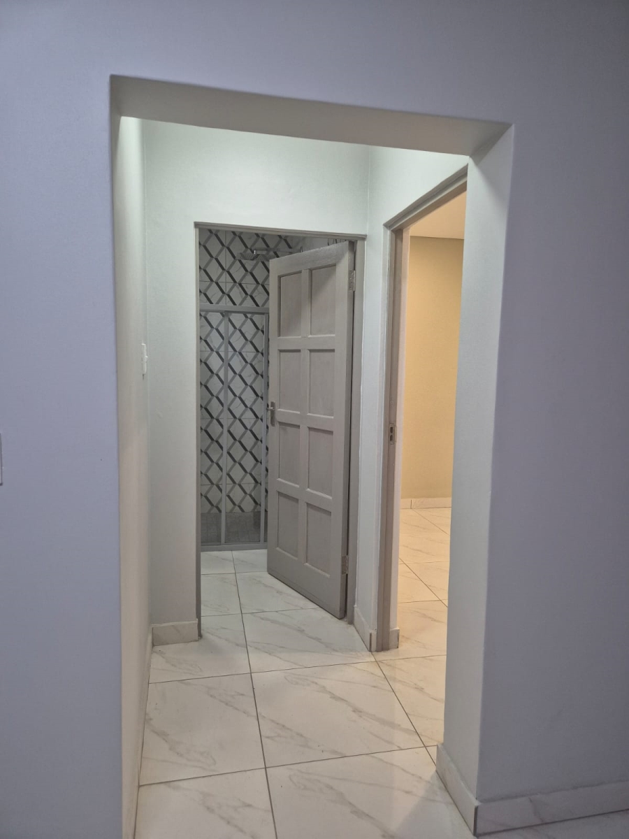 To Let 1 Bedroom Property for Rent in Noordwyk Gauteng