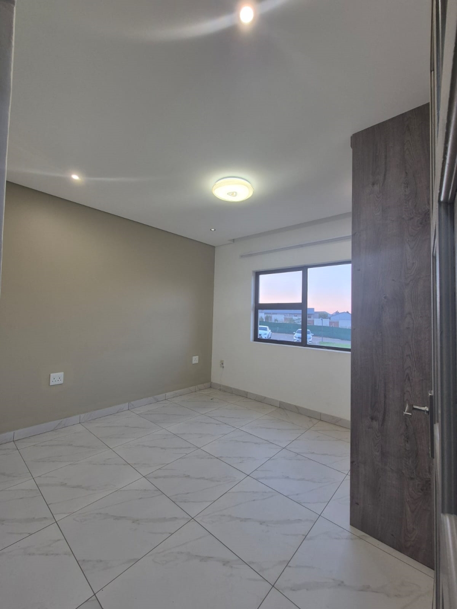To Let 1 Bedroom Property for Rent in Noordwyk Gauteng