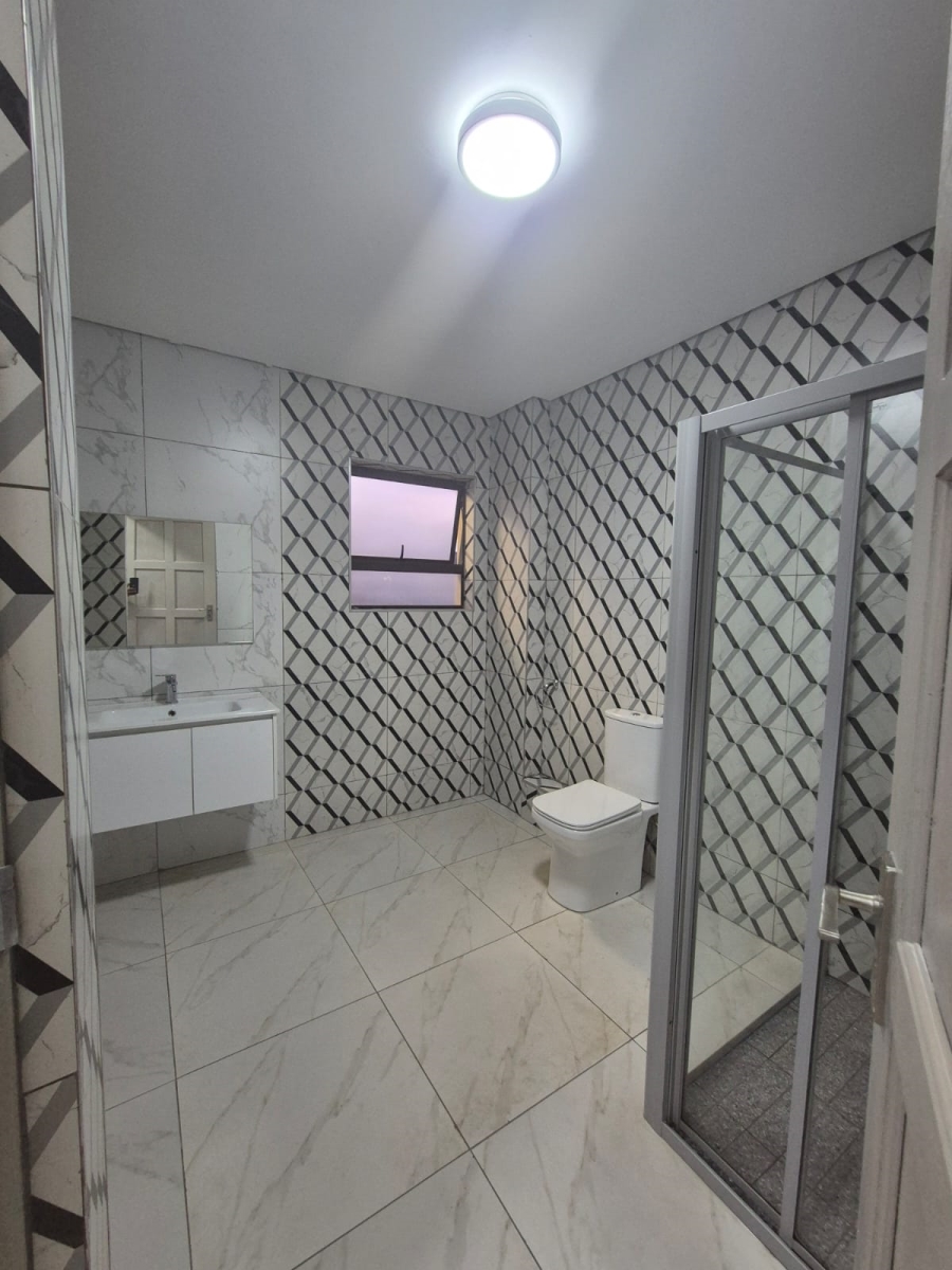 To Let 1 Bedroom Property for Rent in Noordwyk Gauteng