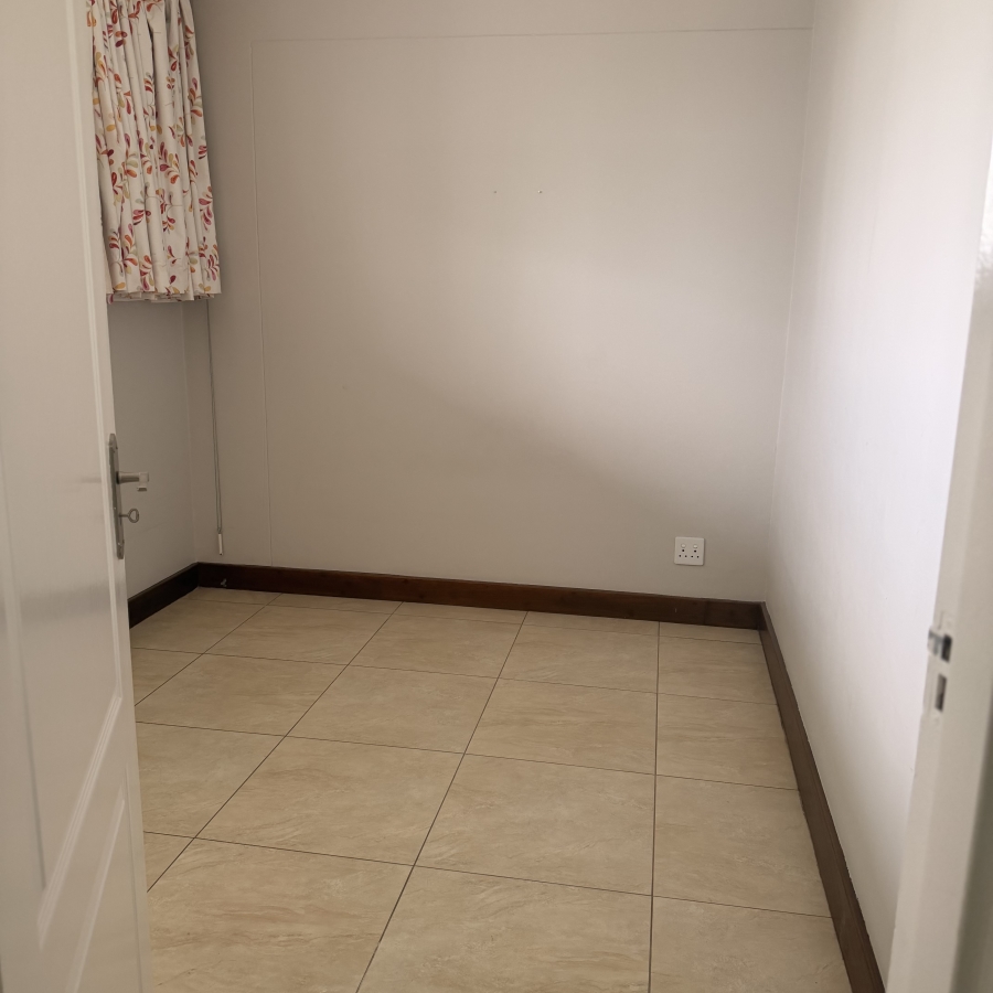 To Let 2 Bedroom Property for Rent in Eltonhill Gauteng