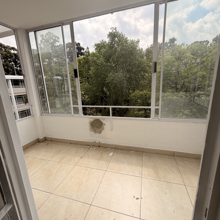 To Let 2 Bedroom Property for Rent in Eltonhill Gauteng