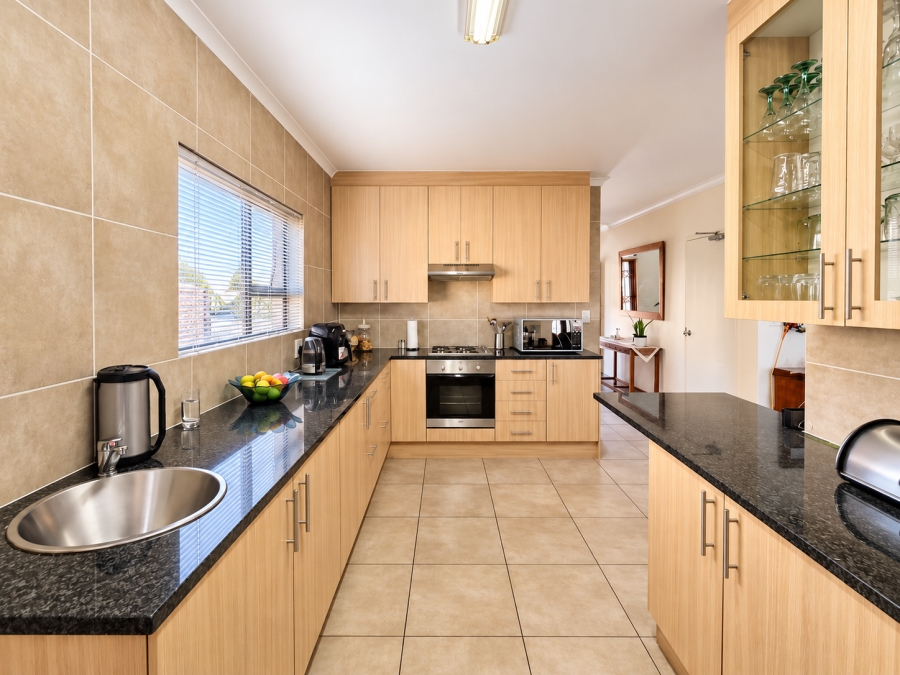 4 Bedroom Property for Sale in North Riding Gauteng