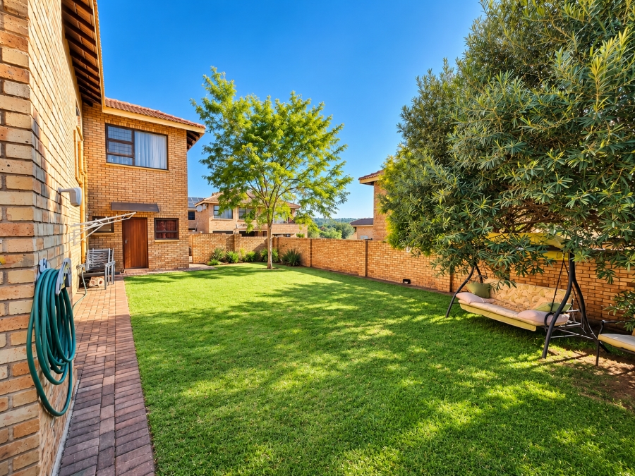 4 Bedroom Property for Sale in North Riding Gauteng