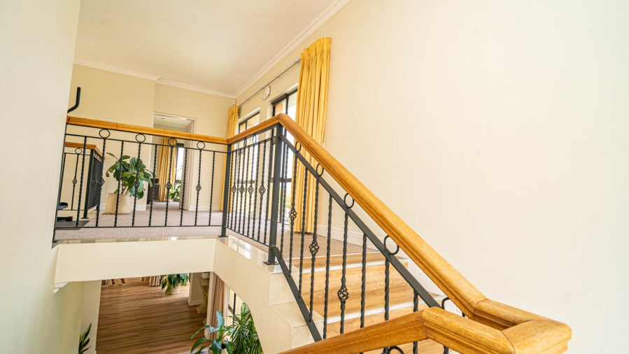 4 Bedroom Property for Sale in Dainfern Valley Gauteng