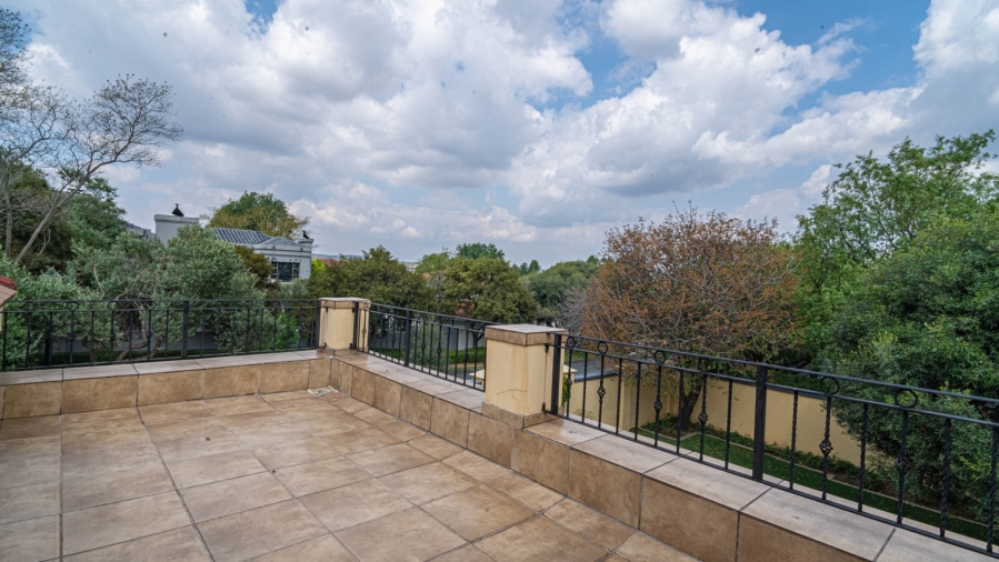 4 Bedroom Property for Sale in Dainfern Valley Gauteng