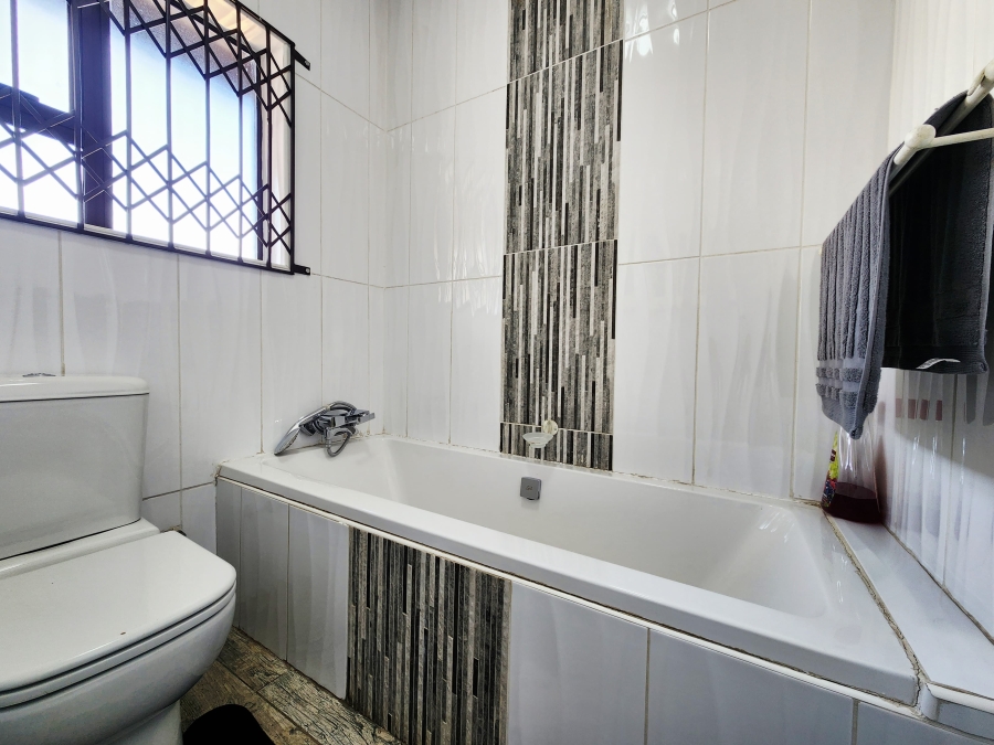 3 Bedroom Property for Sale in Meyerton Park Gauteng