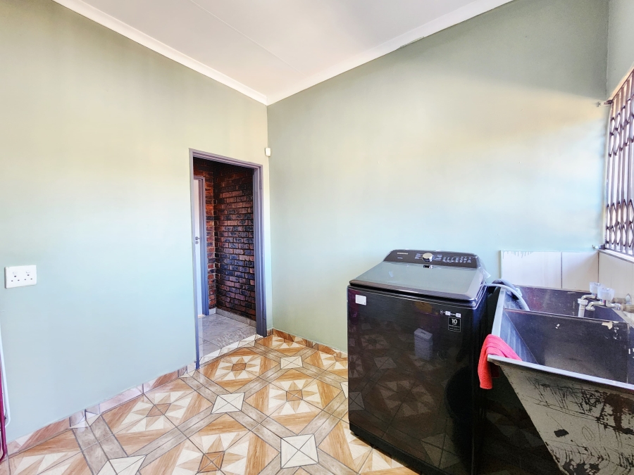 3 Bedroom Property for Sale in Meyerton Park Gauteng