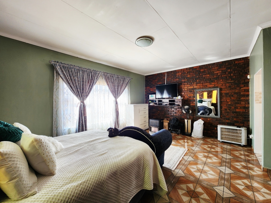 3 Bedroom Property for Sale in Meyerton Park Gauteng