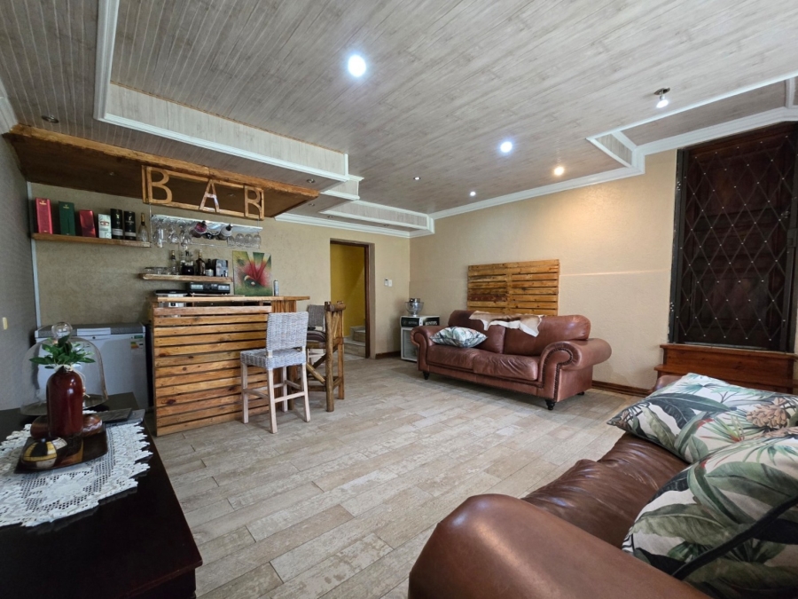 4 Bedroom Property for Sale in Blignautsrus A H Gauteng