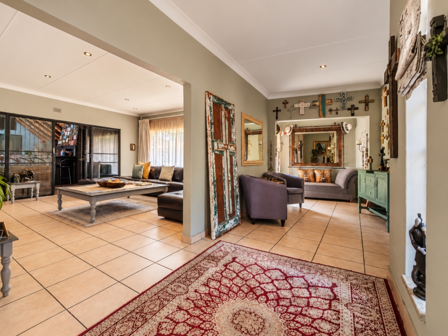 4 Bedroom Property for Sale in Three Rivers Gauteng