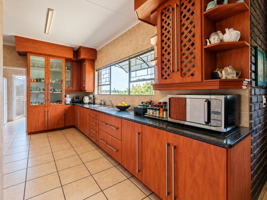 4 Bedroom Property for Sale in Three Rivers Gauteng