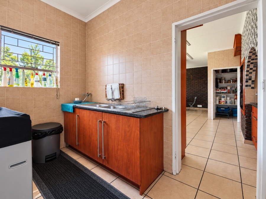 4 Bedroom Property for Sale in Three Rivers Gauteng