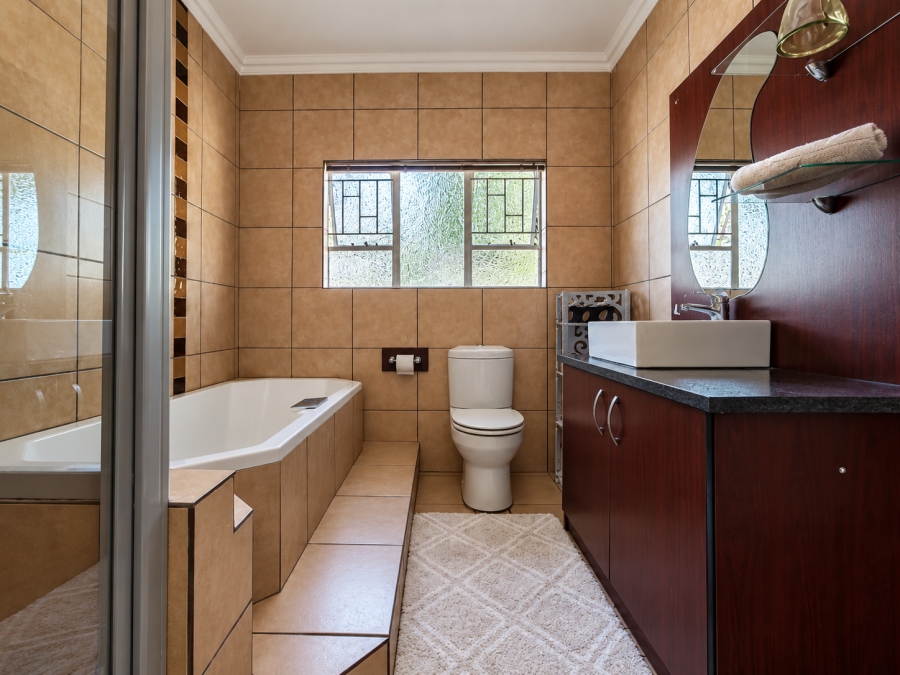 4 Bedroom Property for Sale in Three Rivers Gauteng