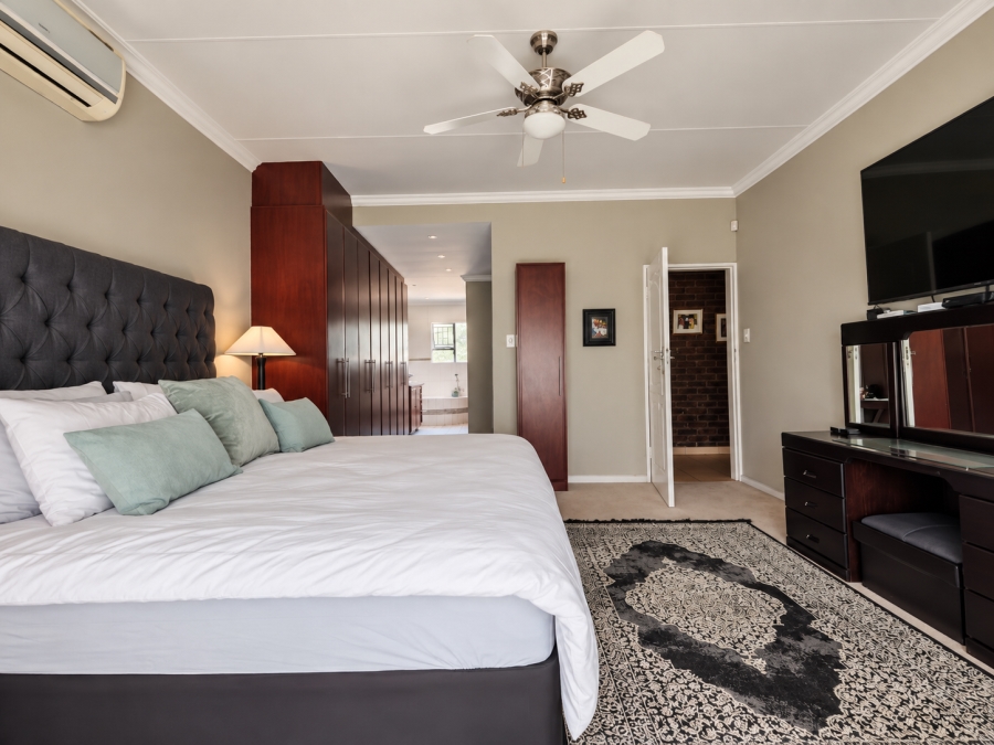 4 Bedroom Property for Sale in Three Rivers Gauteng