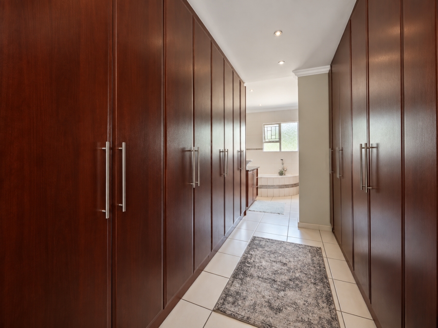 4 Bedroom Property for Sale in Three Rivers Gauteng