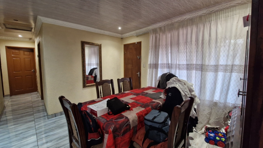 3 Bedroom Property for Sale in Kwa Thema Gauteng