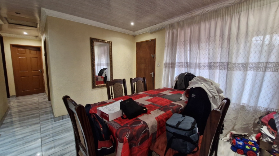 3 Bedroom Property for Sale in Kwa Thema Gauteng