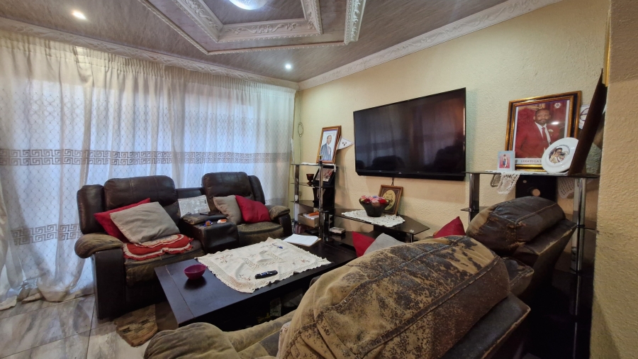 3 Bedroom Property for Sale in Kwa Thema Gauteng