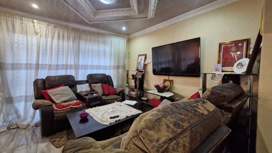 3 Bedroom Property for Sale in Kwa Thema Gauteng