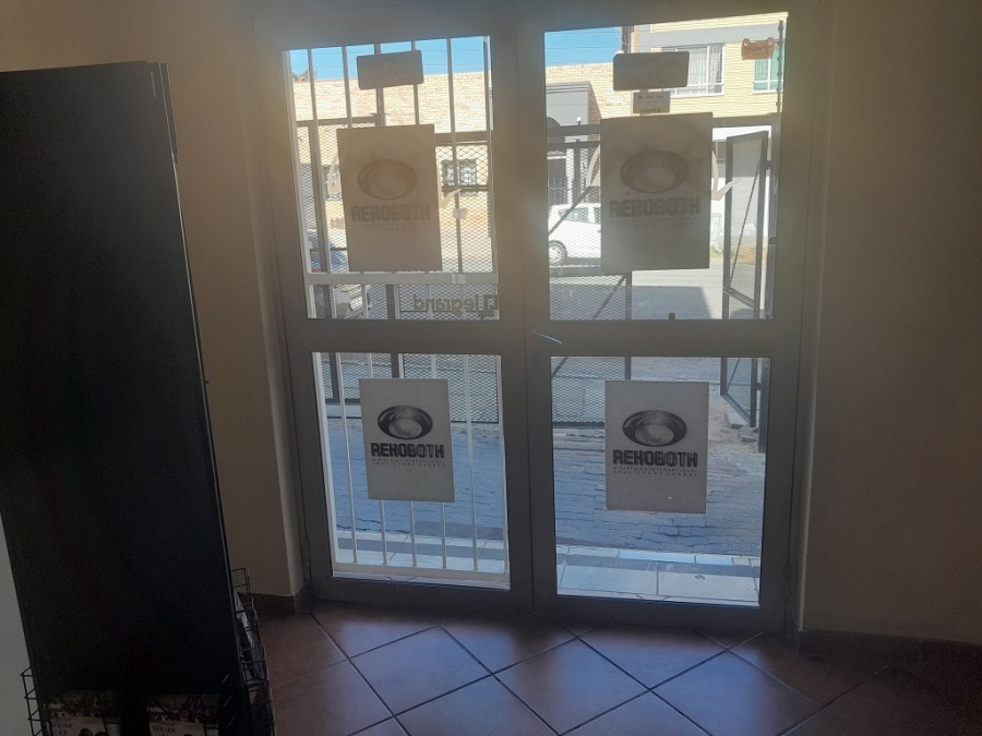 To Let Commercial Property for Rent in Alberton North Gauteng