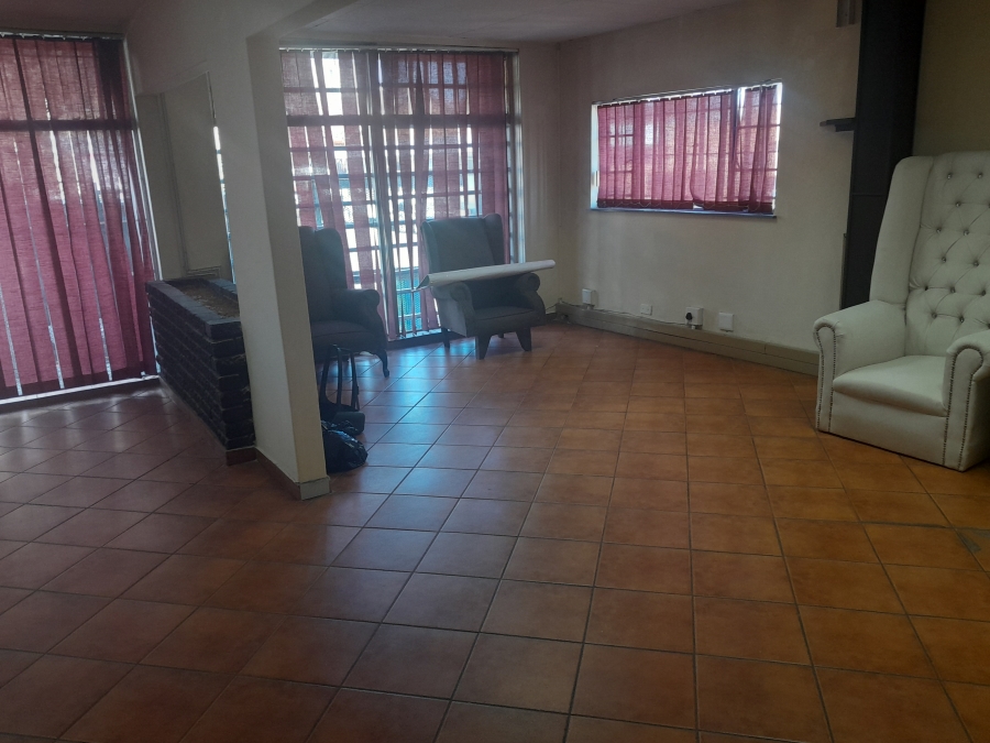 To Let Commercial Property for Rent in Alberton North Gauteng